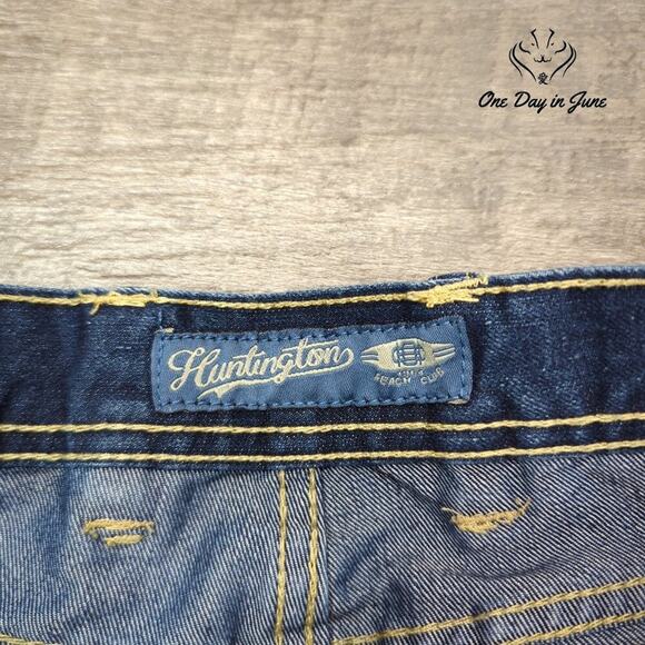 Huntington Straight Leg Jeans Size 12 - Picture 2 of 6